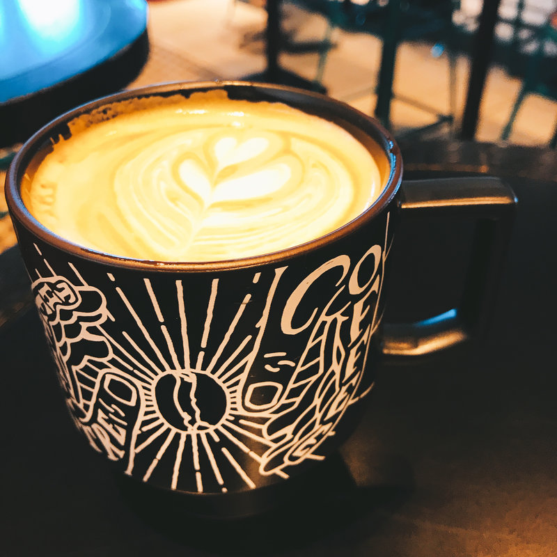 カフェラテ(THE THEATRE TABLE)