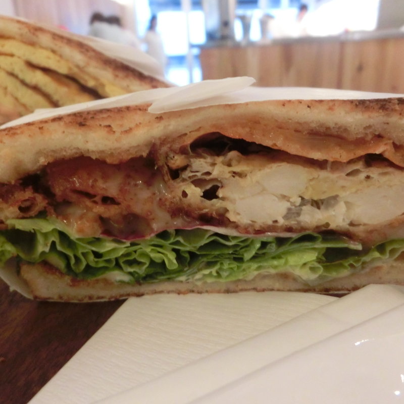 ソフトシェルクラブ(トーストサンドイッチバンブー)