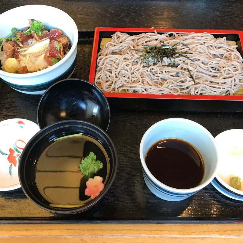 小鰹漬け丼・そば付き(華屋与兵衛 若葉台店 )