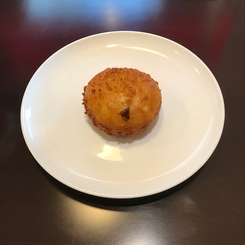 自家製カレーパン(ムッシュイワン 立川店)