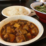 ミニ麻婆豆腐と小ライス(チャイナタウンデリ )