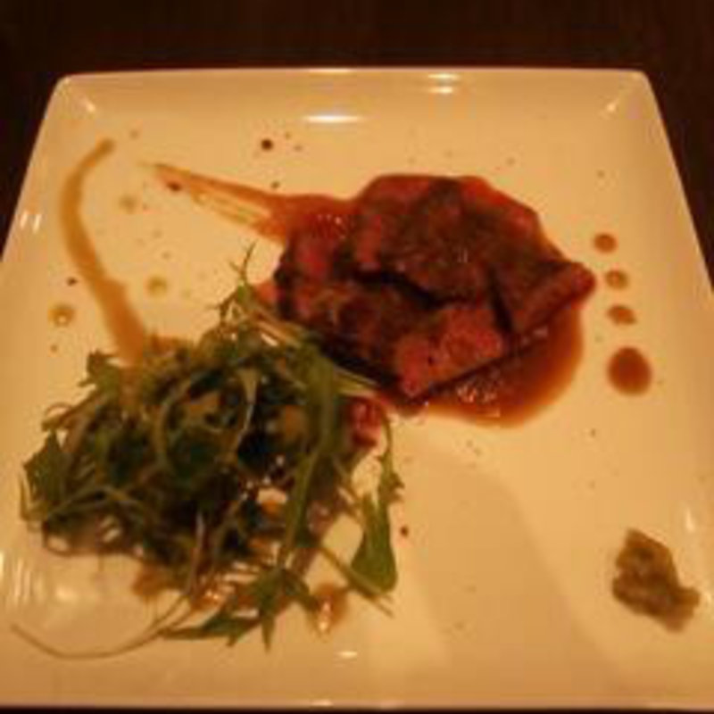 牛サガリの鉄板焼(鉄板焼き じゅって。)