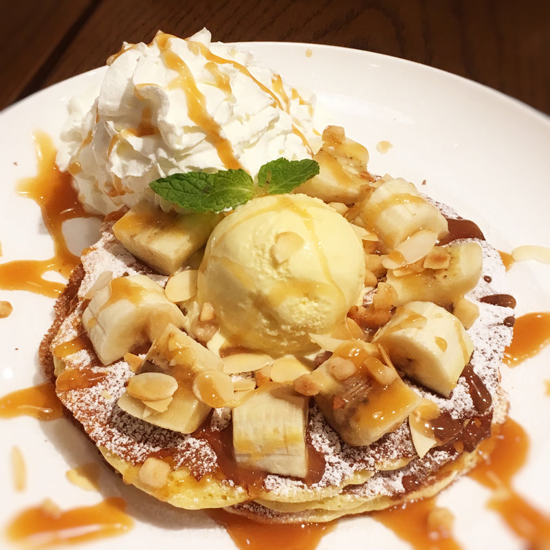 キャラメルバナナパンケーキ(KUA`AINA 福岡ソラリアプラザ店)