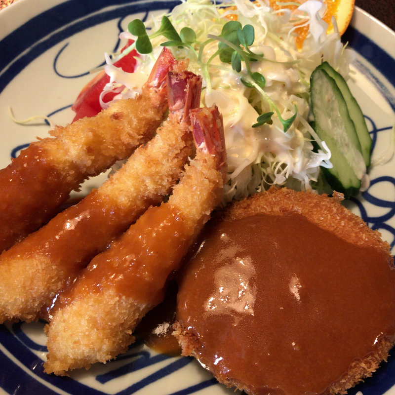 エビコロランチ(洋食のマルミ)