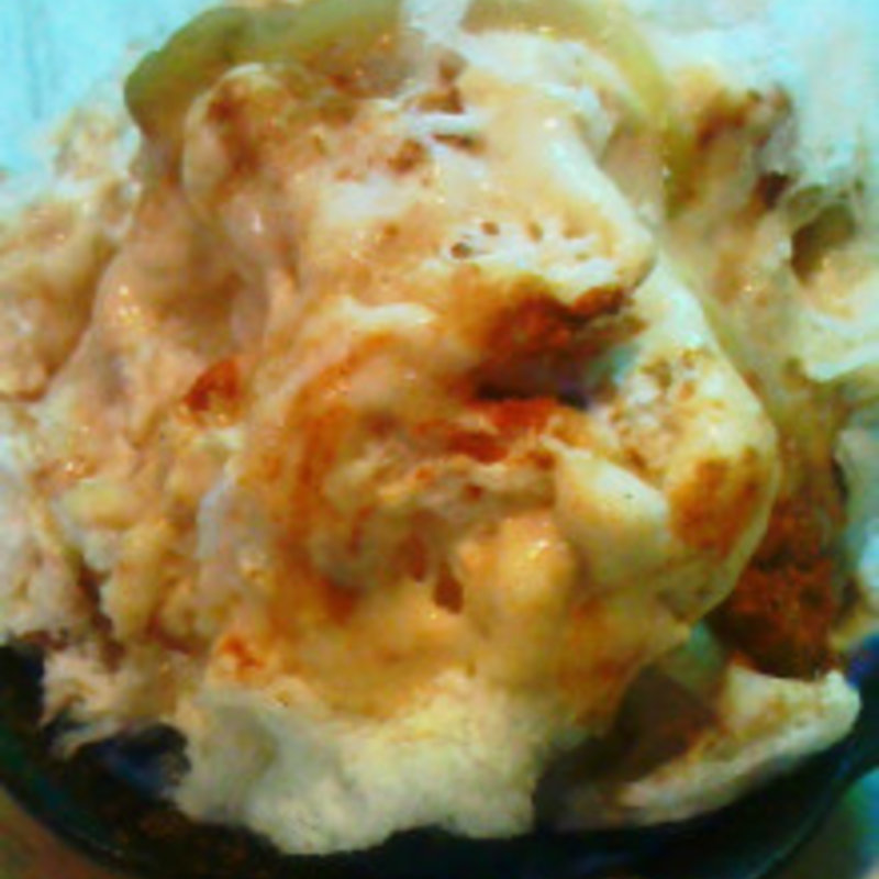 フィグミルクチーズ(ブン ブン ブラウ カフェ ウィズ ビーハイヴ （Bum Bun BLau Cafe with BeeHive）)