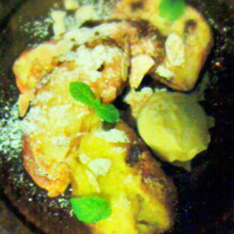 オレンジレーズンのフレンチトースト(カフェ コチ （CAFE KOCSI）)