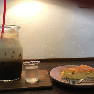 チーズケーキ(antique&cafe  ROTTO)