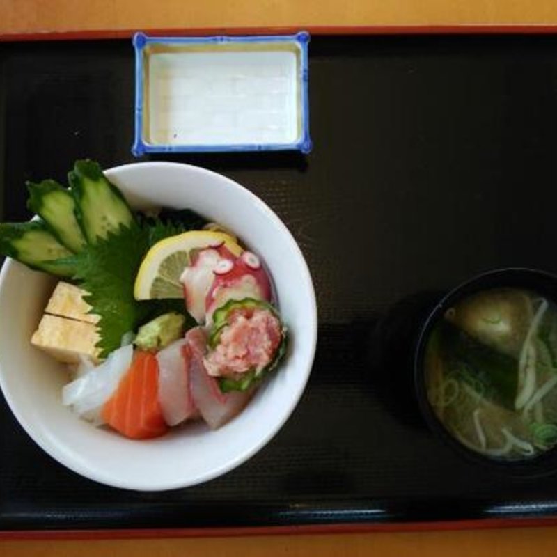 海鮮丼(ころ柿の里 しか )