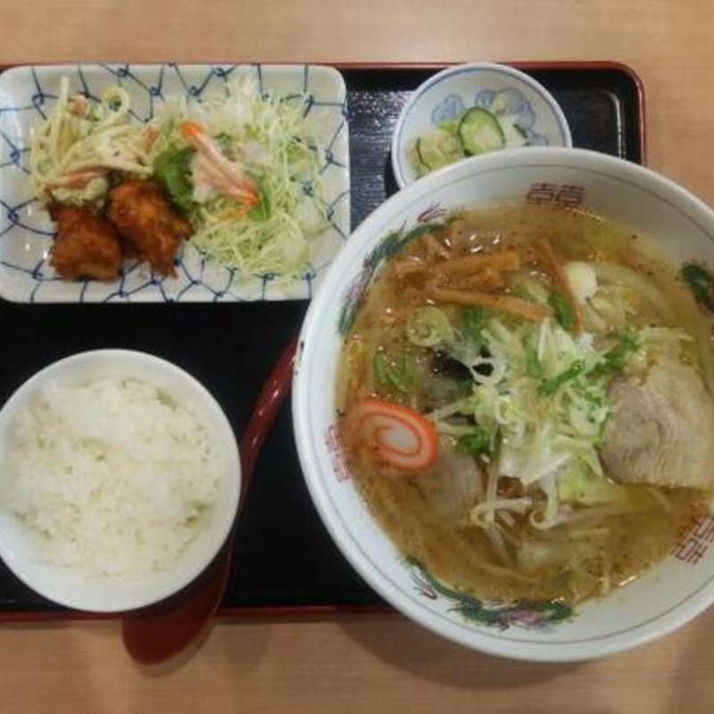 野菜ラーメンセット(花や)