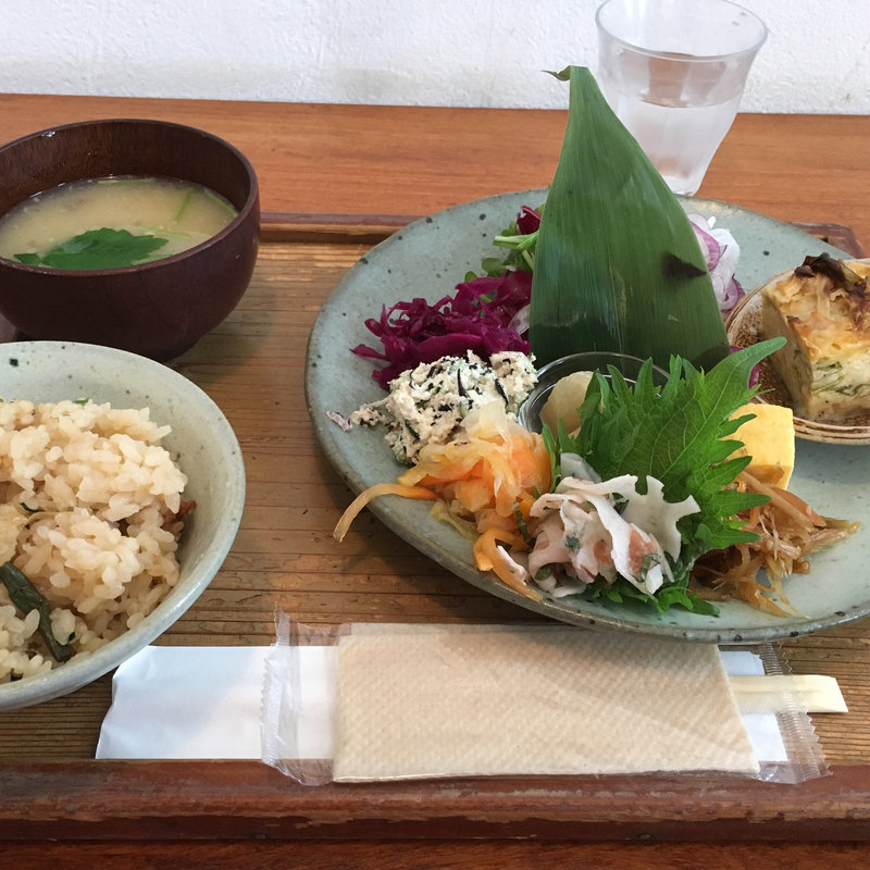 八菜とまぜごはん(ハオス ダイニングルーム （haus diningroom）)