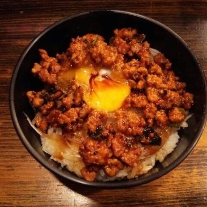 ピリ辛そぼろ丼(れっとり)