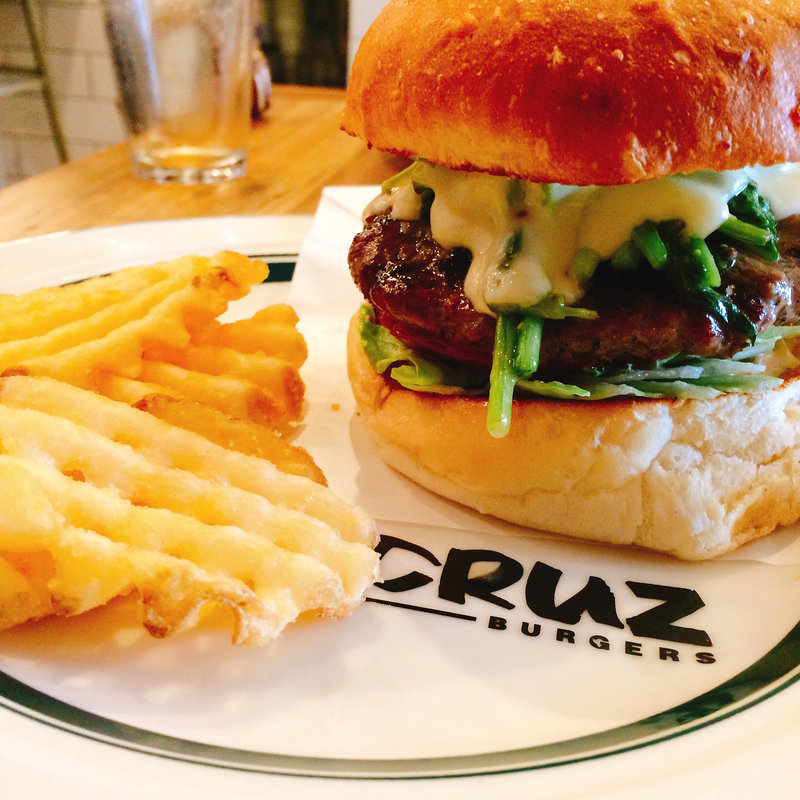 モッツァレラグリーン(CRUZ BURGERS & CRAFT BEERS （クルズバーガーズ アンド クラフトビア）)