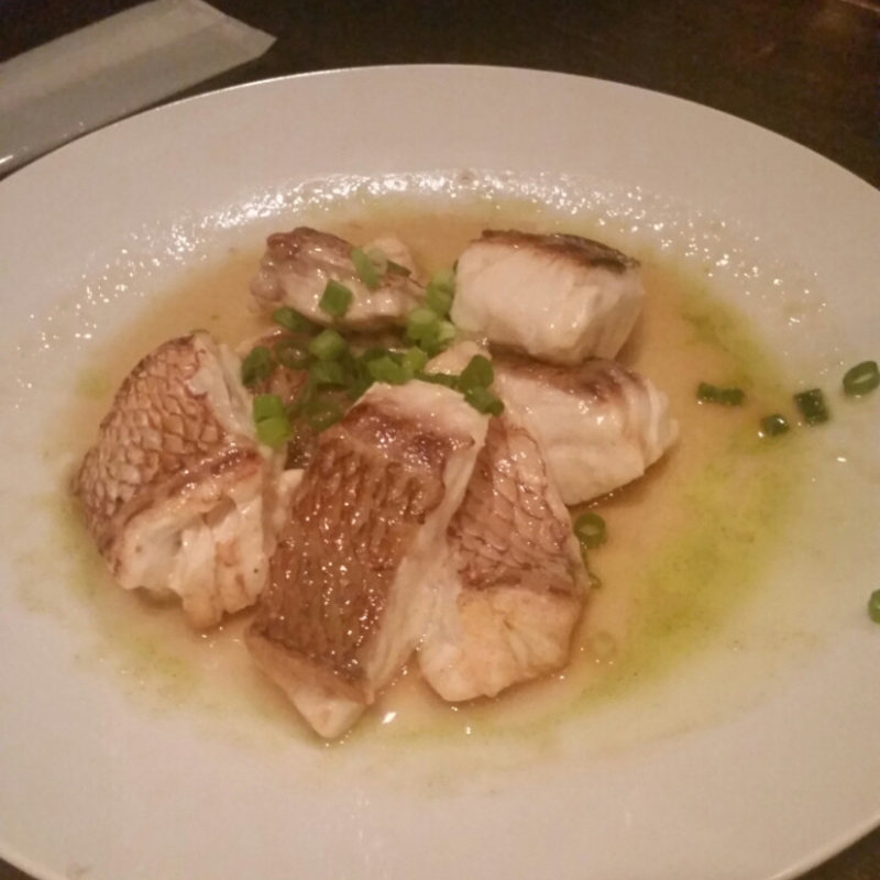 本日の鮮魚のポワレ(新宿御苑 ろまん亭)