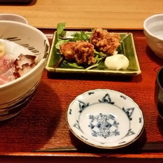 ちらし寿司の定食セット(酒亭 神田新八)