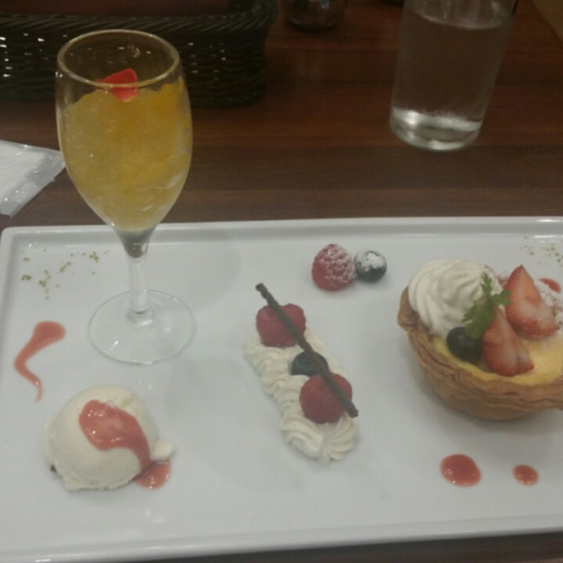 キッシュプリンアラモード(トシ スタイル 池袋東武店 （TOSHI STYLE）)