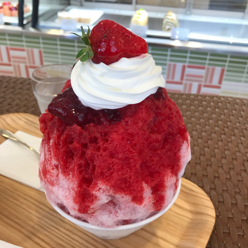 フリュイルージュ(パティスリーカラク)