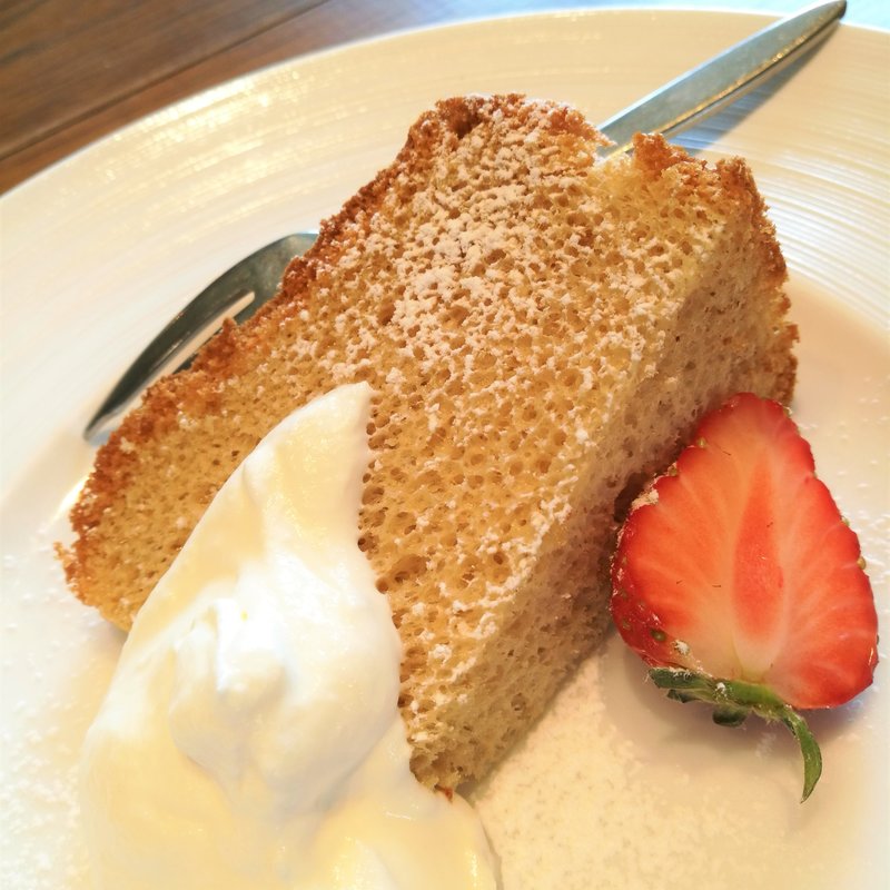 紅茶のシフォン(ロイヤルガーデンカフェ たまプラーザ)