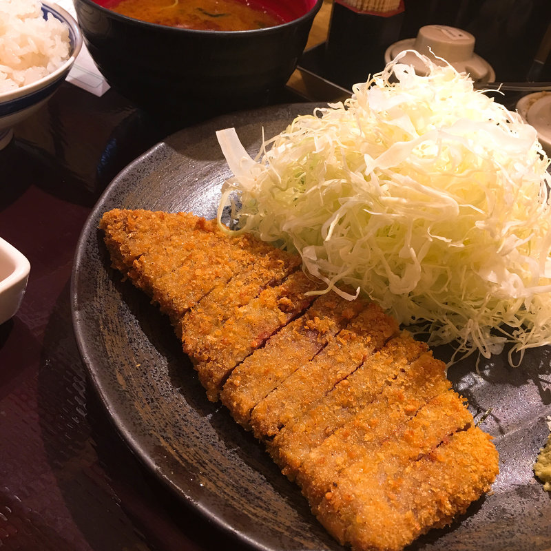 牛ロースかつ膳(並)(牛カツ専門店 京都勝牛 秋葉原)