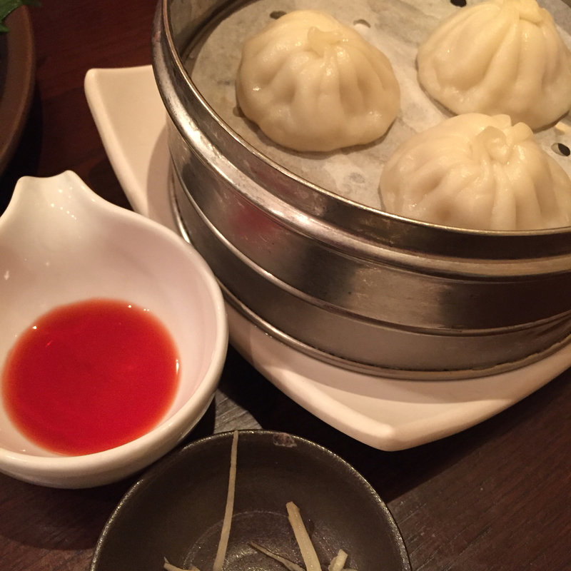 小籠包(China Modern Liang You　良友 （チャイナモダン リャンヨウ 良友）)