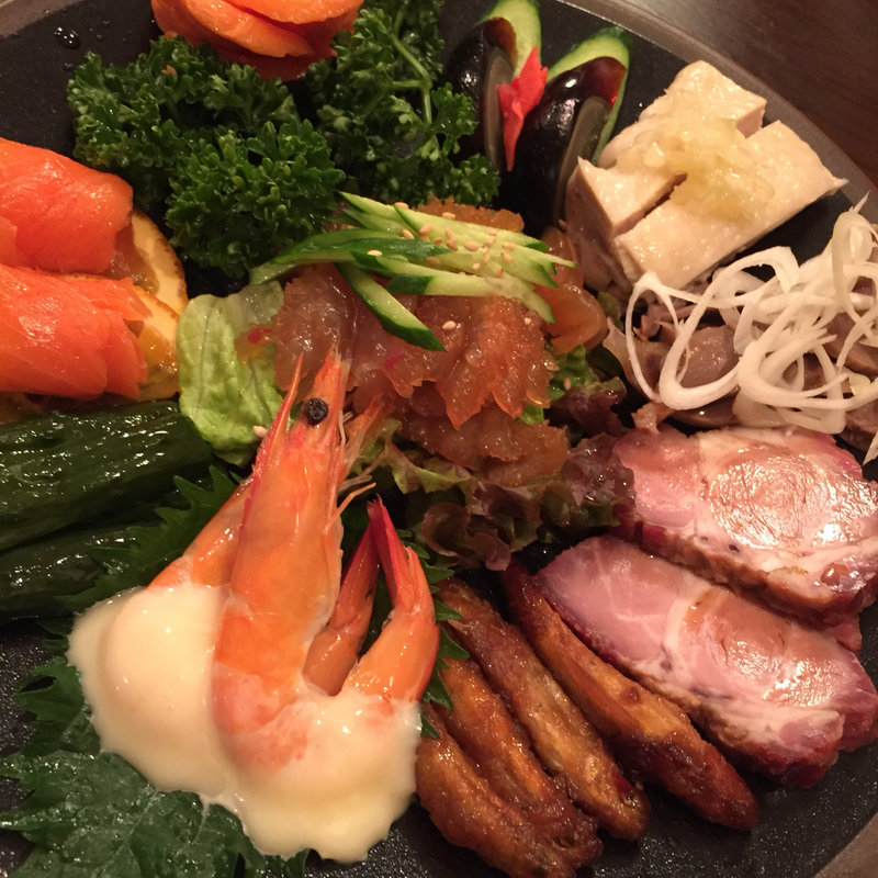 前菜盛り合わせ(China Modern Liang You　良友 （チャイナモダン リャンヨウ 良友）)