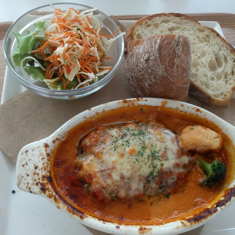 ９自家製デミグラスハンバーグ(ディノキッズ )