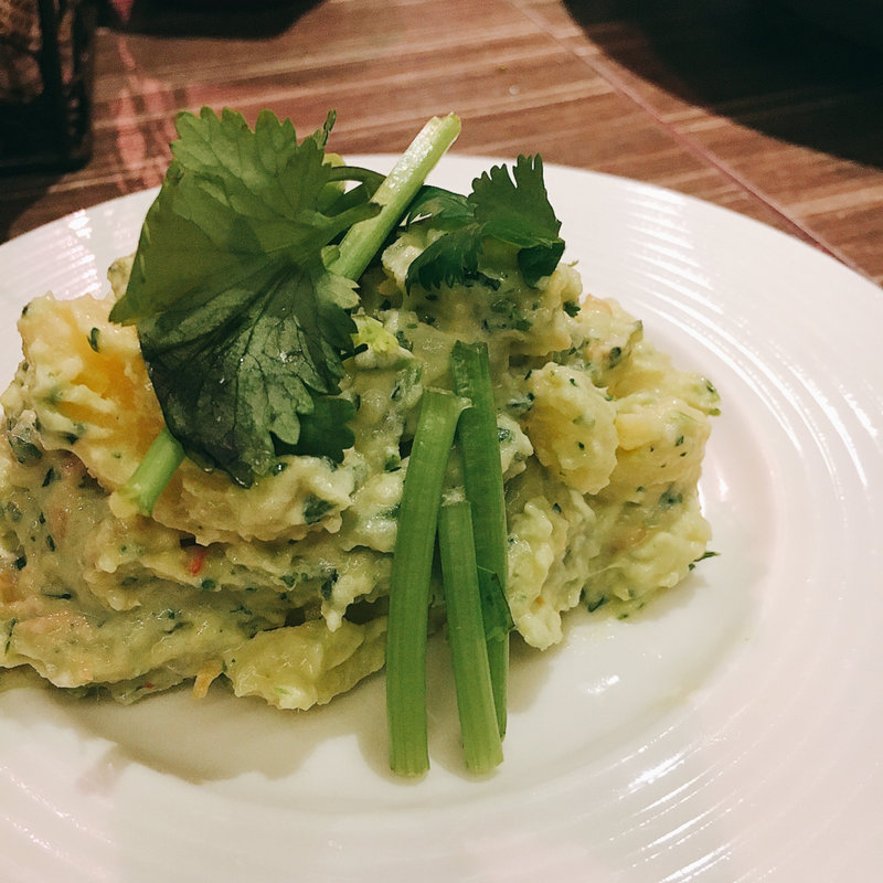 パクチーのポテトサラダ(Pak-chee Village  新宿店)