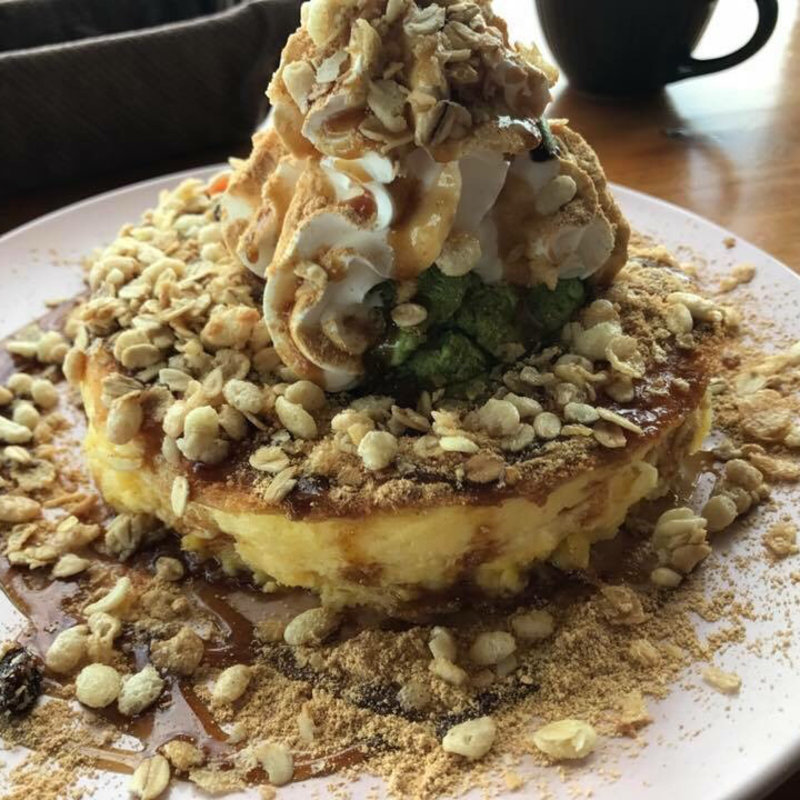 黒蜜きな粉パンケーキ( BLOCK BLOCK BLUE POINT)