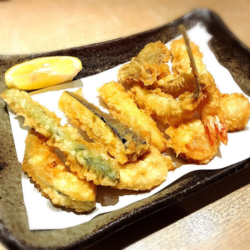 天ぷら盛り合わせ(手打 祐天寺 卯月)