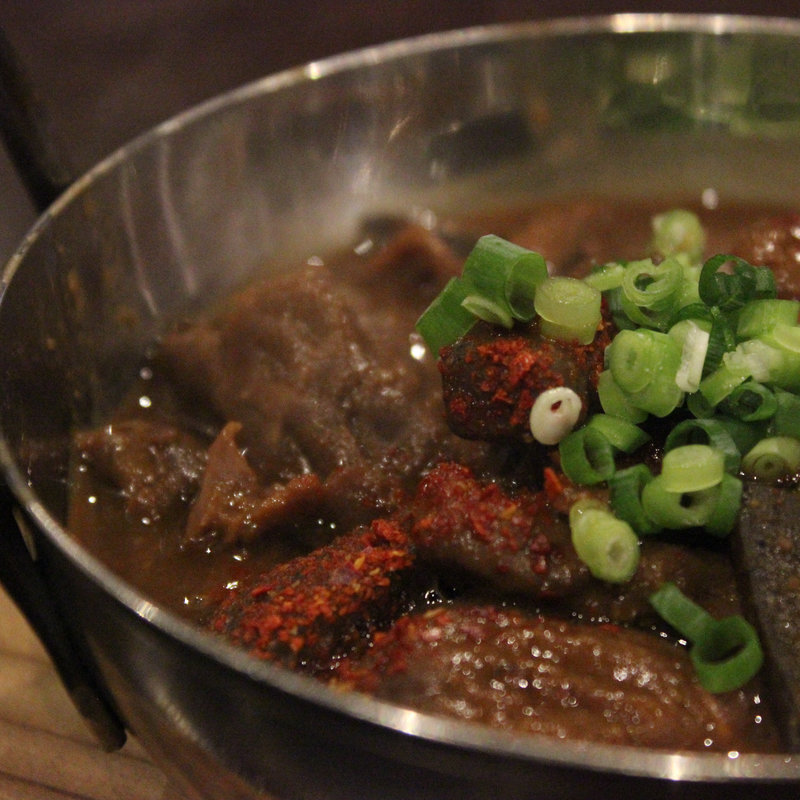 黒味噌モツ煮込み(とんちゃん焼 ときわ軒)