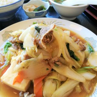 牛肉と豆腐のすきやき風炒め定食(栄楽)
