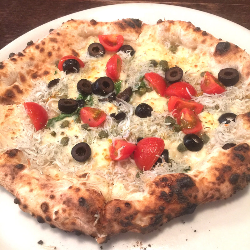 しらすのピザ(ピッツエリア ファッブリカ トクマル （pizzeria fabbrica 1090）)