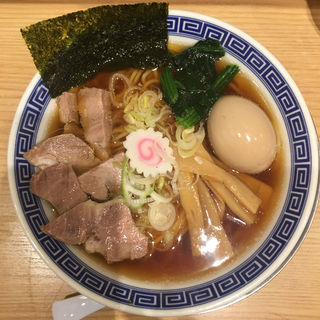 豚玉中華そば（並）(舎鈴 新宿西口店)