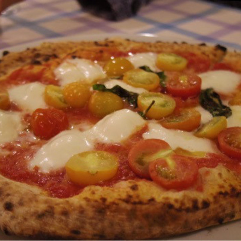 マルゲリータエクストラ(PIZZERIA CAFFE IL POGGIO)