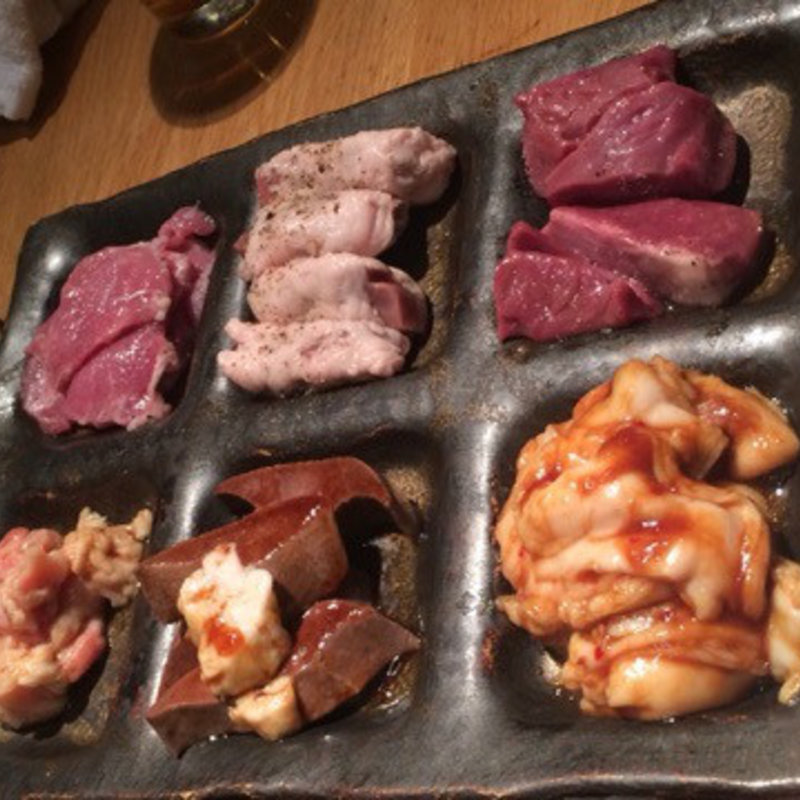 焼物盛り合わせ6種(ホルモン焼　婁熊東京 （ルクマトウキョウ）)