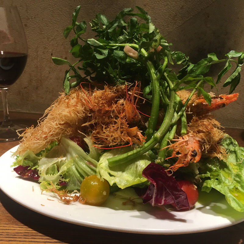 エビのカダイフ揚げサラダ(煮こみや なりた)