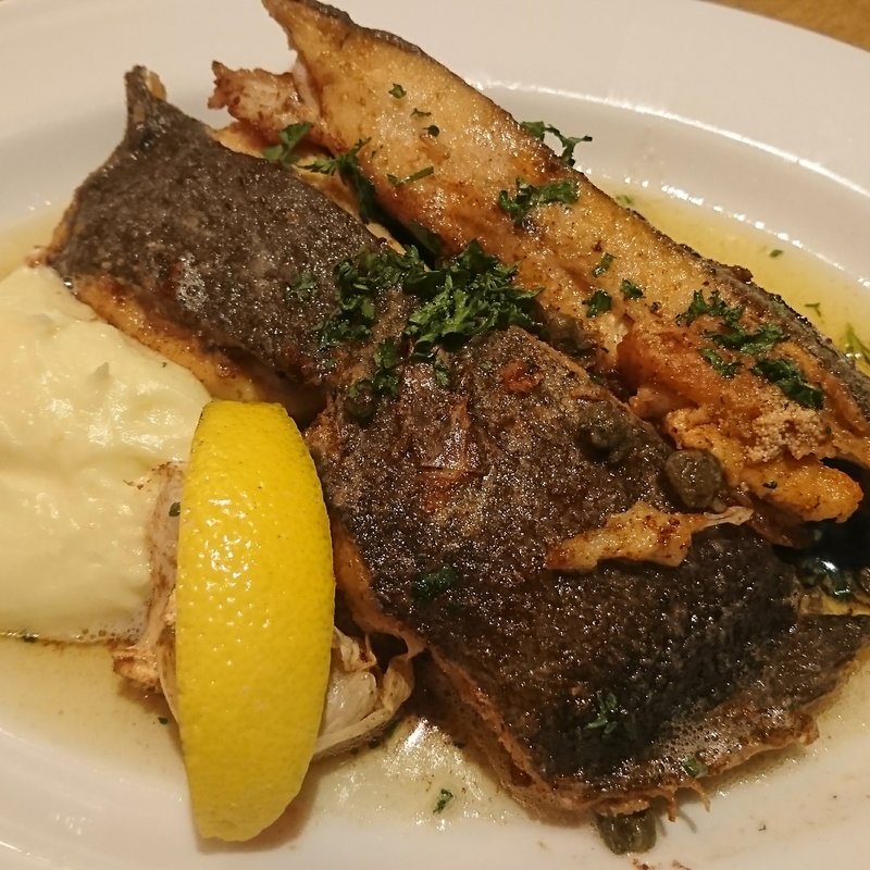 カレイのムニエル(オー　プティ　ブション （Au Petit Bouchon）)