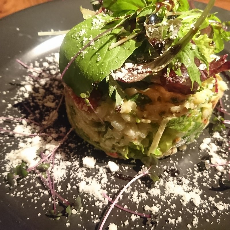 アボガドと生ハムのライスサラダ(ダイニングバー+2988フクワヤ)