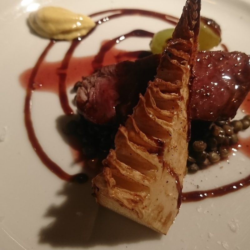 牛ヒレ肉のソテー赤ワインソース(ダイニングバー+2988フクワヤ)