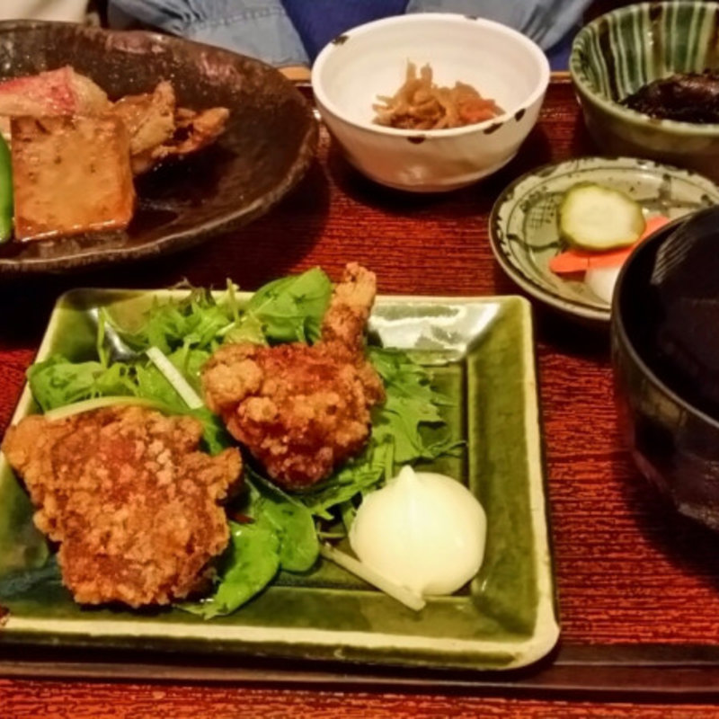 煮魚定食(酒亭 神田新八)