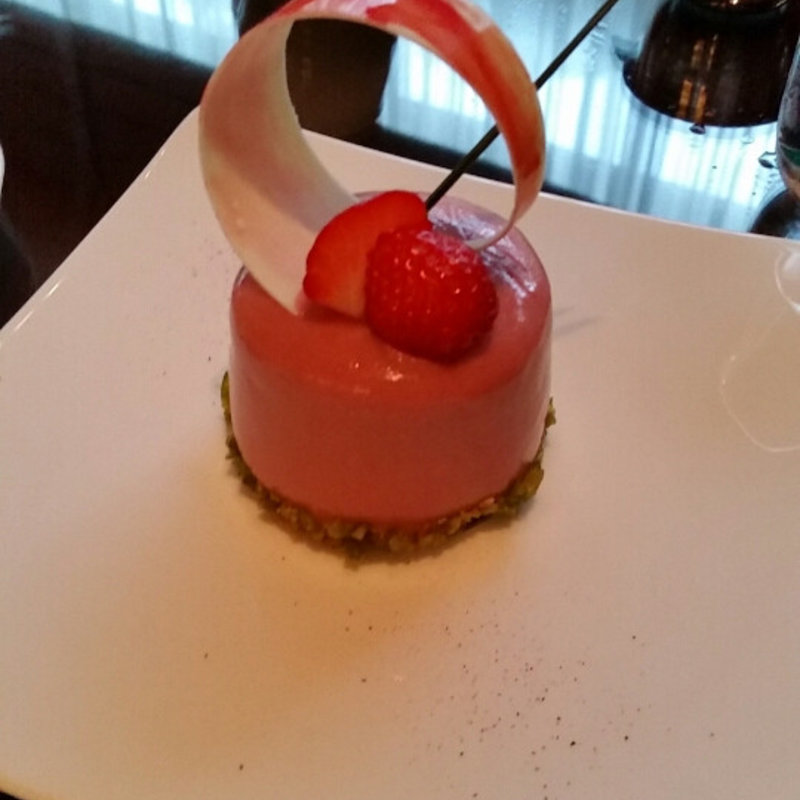 マスカルポーネとベリームース(ラウンジ バンブー)