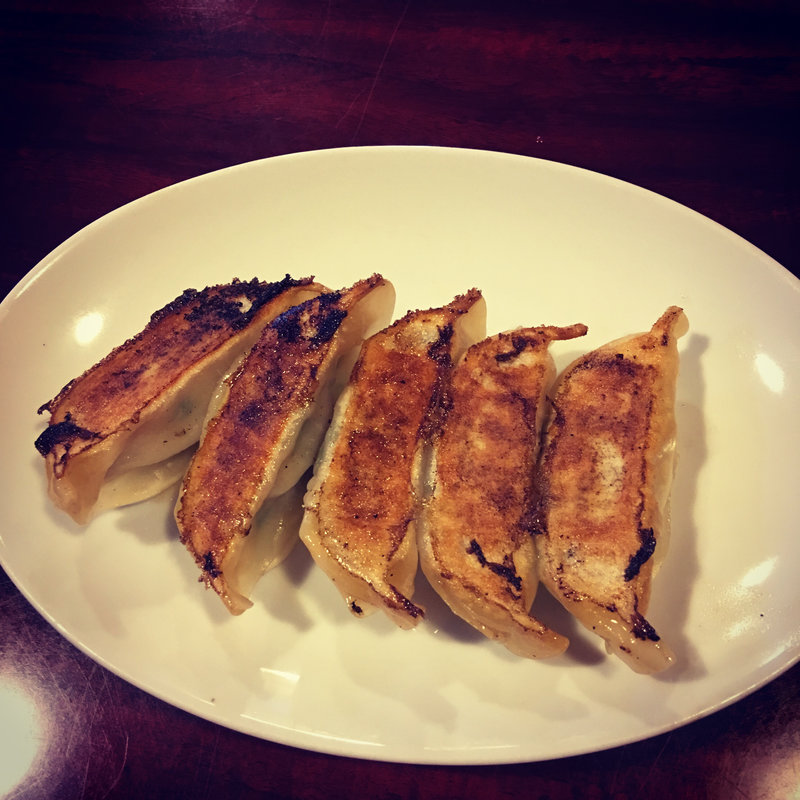 ぎょうざ(支那そばでんでん )