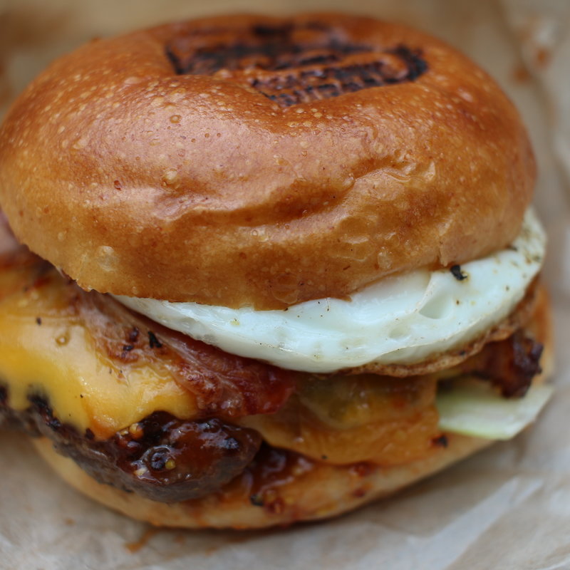 ベーコンエッグチーズバーガー(SHOGUN BURGER)