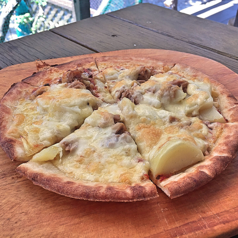 ツナマヨとじゃがいものピッツァ(ボートハウス （boat house）)