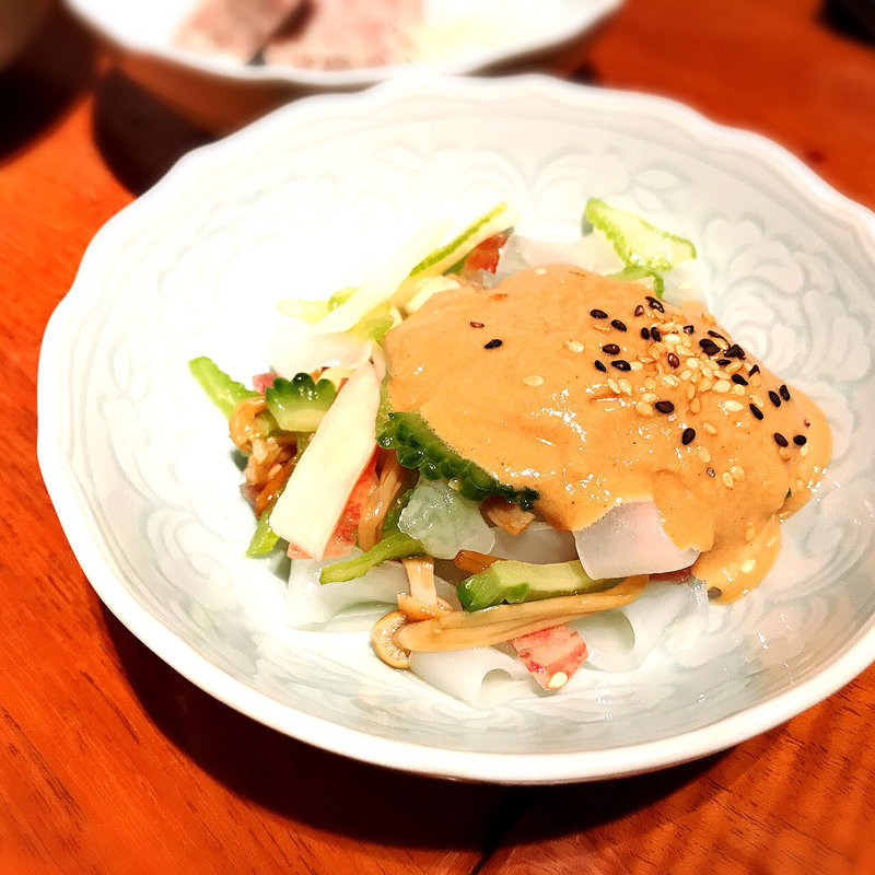 生春雨と彩り野菜の胡麻ソースかけ(JASMINE憶江南 )