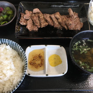 ハラミカットステーキ定食(横浜瀬谷店)