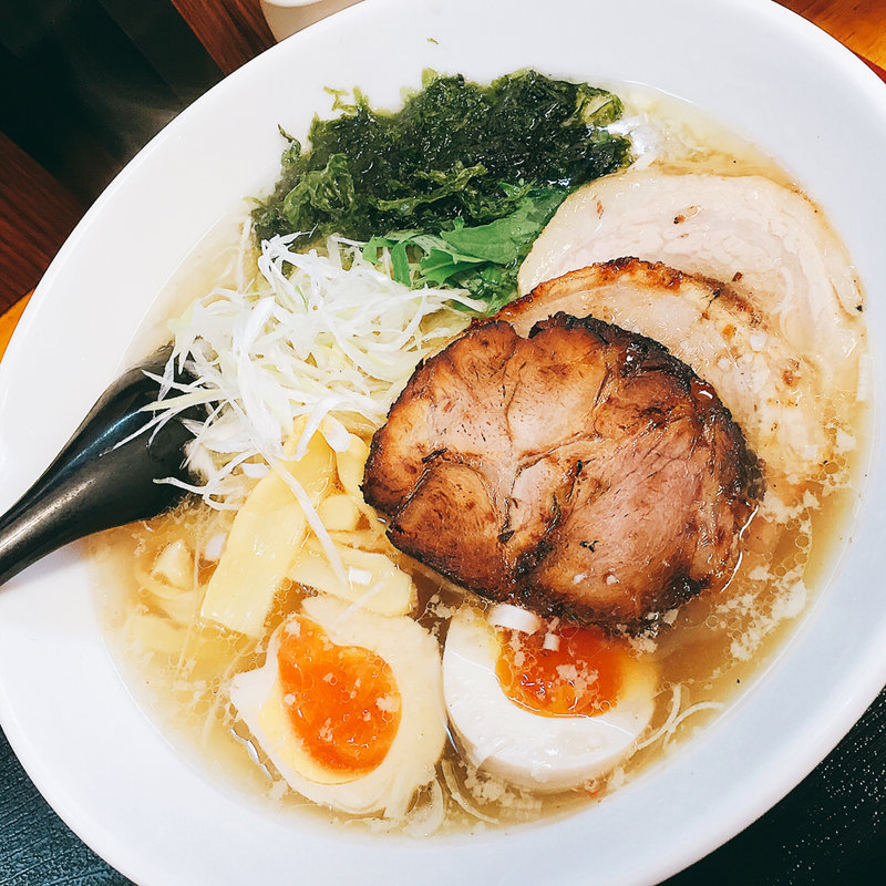 塩ラーメン全部のせ(みやび屋 )