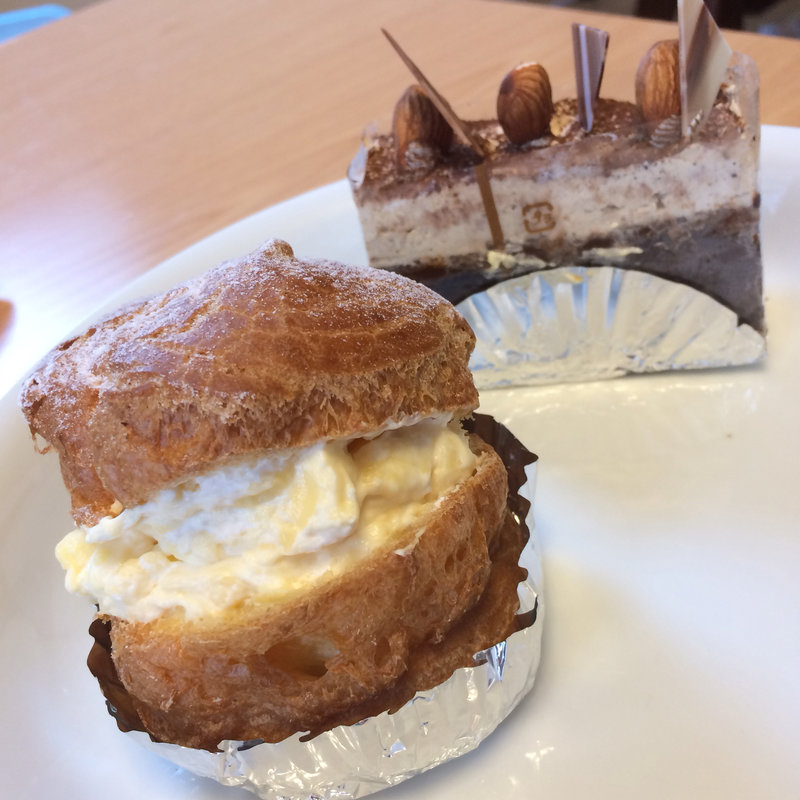 シュークリーム(パティスリーコラージュ)