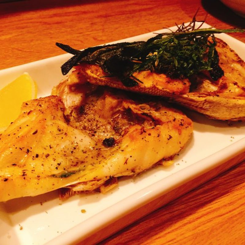 真鯛のカブト香草オーブン焼き(トリップ)