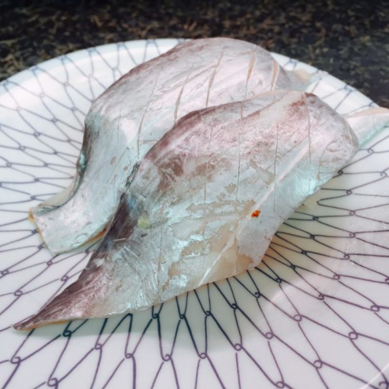 太刀魚(市場寿し （いちばずし）)