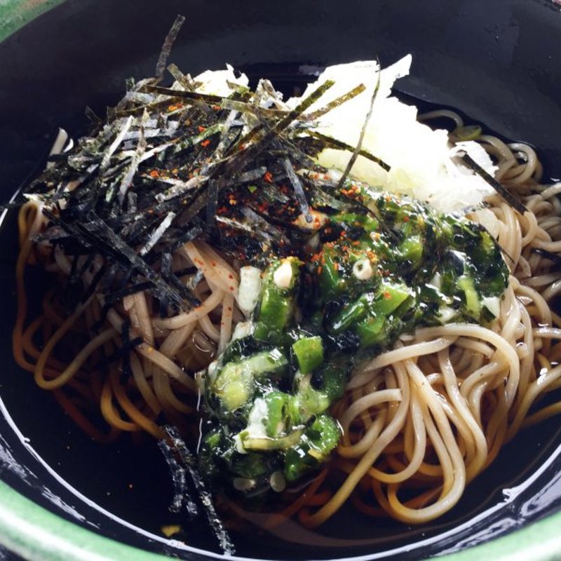 冷やしネバとろ野沢菜そば(梓川サービスエリア（下り線）ショッピングコーナー )